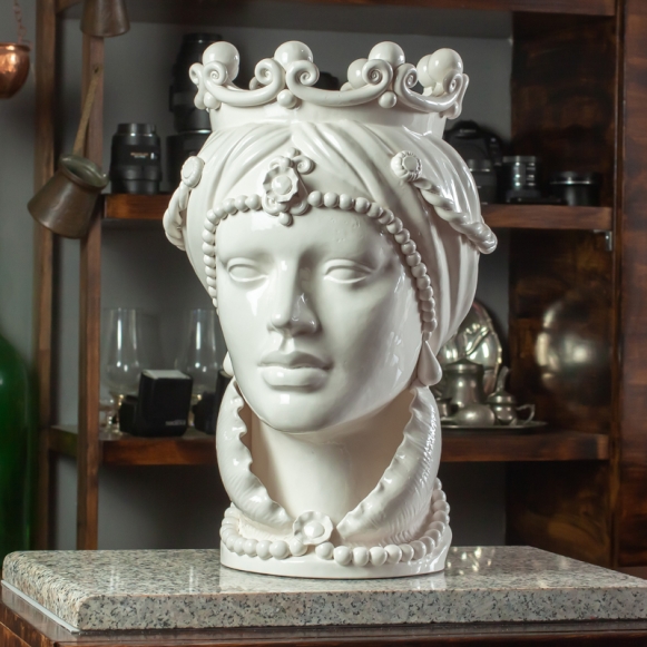 Testa di Moro Ceramica Siciliana Caltagirone  Donna Bianca cm 50