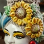 Teste di moro siciliane in ceramica di Caltagirone Donna-Uomo Girasoli H. 33 cm