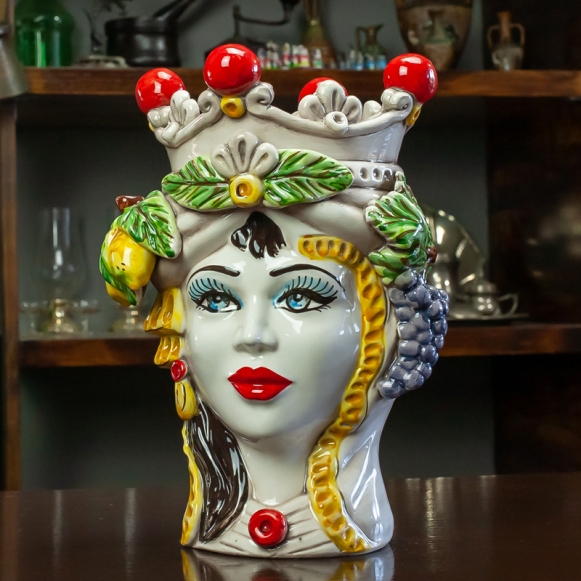 Teste di moro in ceramica di Caltagirone Donna Frutta H. 28 cm