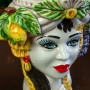 Teste di moro in ceramica Siciliana Caltagirone Donna-Uomo Frutta H. 28 cm