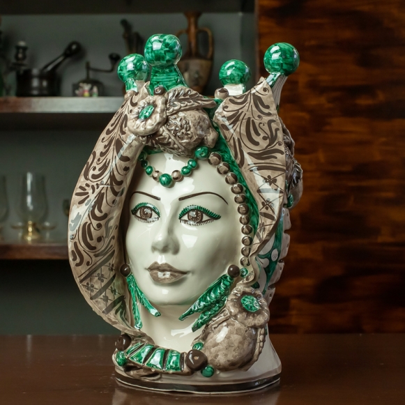 Testa di Moro in Ceramica di Caltagirone Donna Ornato verde 33 cm